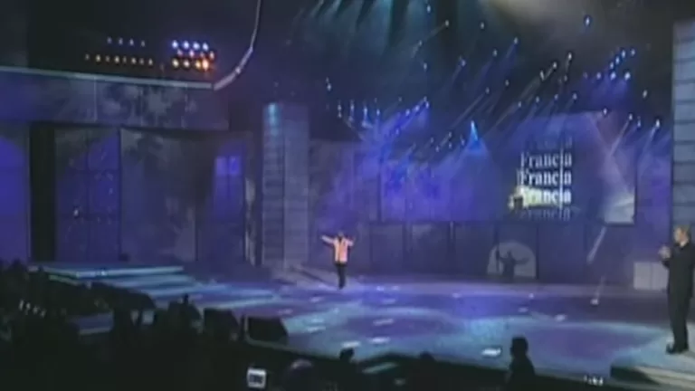 Muere Peabo Bryon