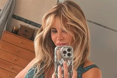 Fotos De Eva Gómez Con Polera De España