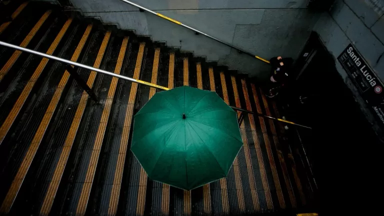 Lluvia En Santiago
