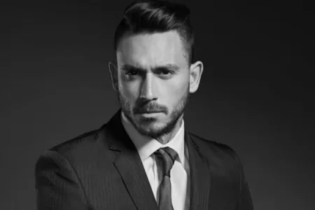 Nueva Pareja De Mauricio Pinilla