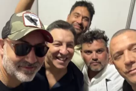 Julian Elfenbein Hospitalizado