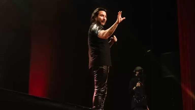 Felipe Avello En Gran Arena Monticello