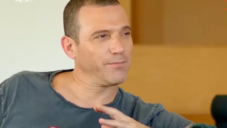 Julián Elfenbein Duro Golpe