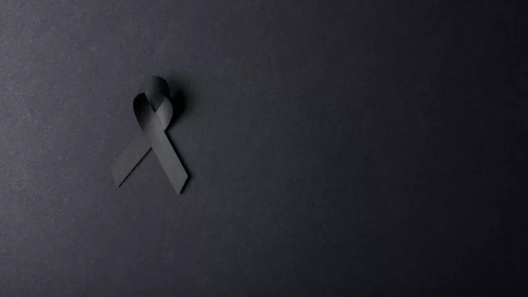 Muere Komanche A Los 30