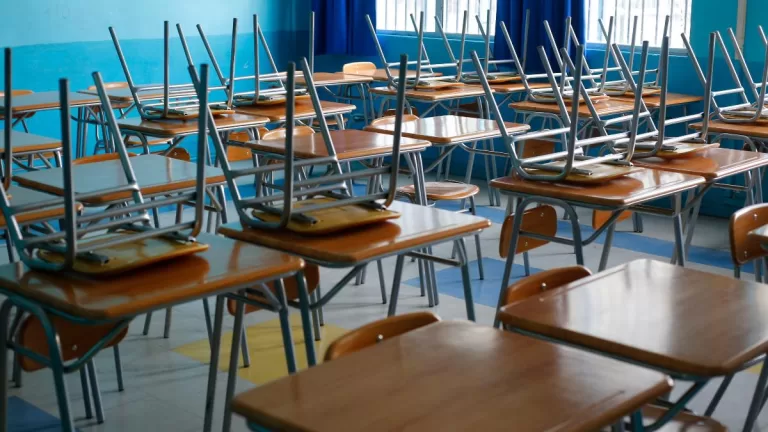 Suspensión De Clases En 10 Comunas